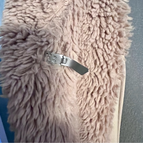 Gap Hooded Teddy Coat - Picture 6 of 11